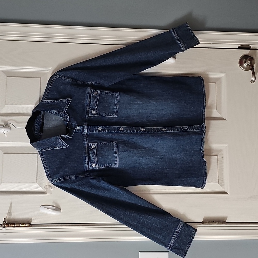 Chico's Dark Blue Long Sleeves Denim Shirt